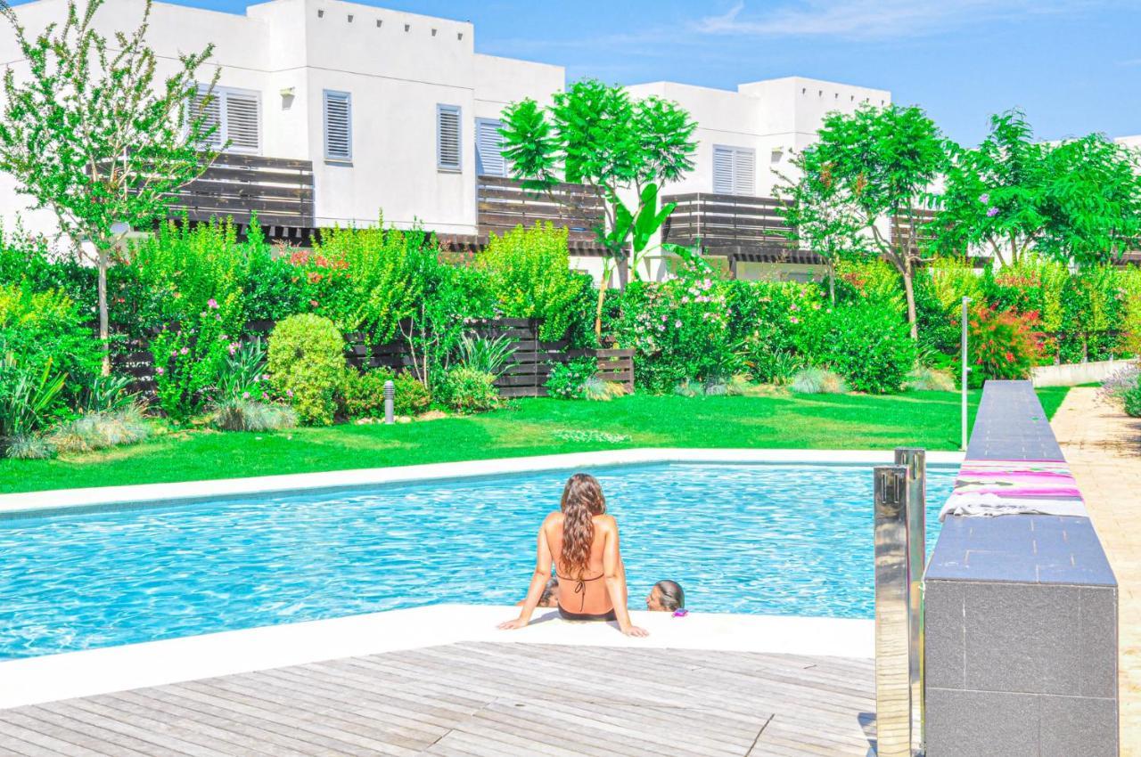Litoral Costa Dorada - Las Palmeras Only Families Cambrils Exterior foto