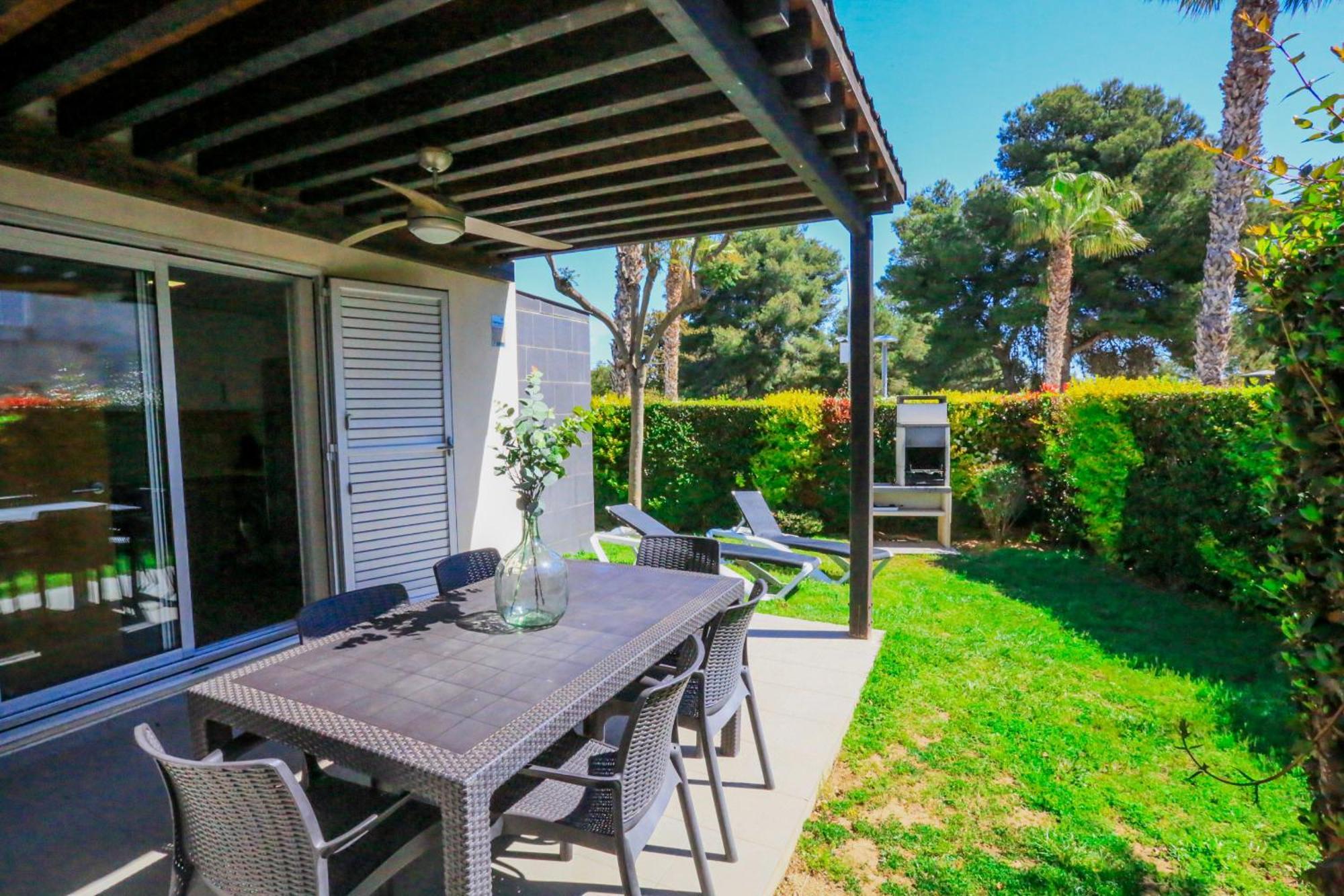 Litoral Costa Dorada - Las Palmeras Only Families Cambrils Exterior foto